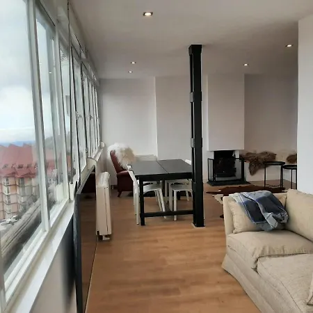 Dunaski - Views From Rooms, 3 Bd - 2 Wc, 50m From Slopes, Fireplace, Massive Windows And Sunlight!