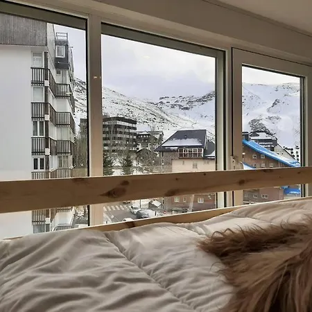 Dunaski - Views From Rooms, 3 Bd - 2 Wc, 50m From Slopes, Fireplace, Massive Windows And Sunlight! * Sierra Nevada