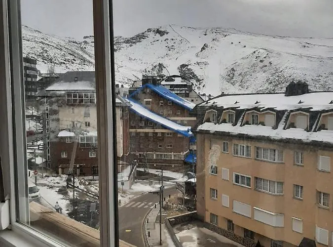 Daire Dunaski - Views From Rooms, 3 Bd - 2 Wc, 50m From Slopes, Fireplace, Massive Windows And Sunlight! *