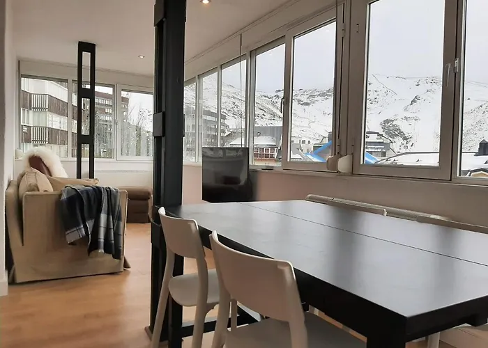 Dunaski - Views From Rooms, 3 Bd - 2 Wc, 50m From Slopes, Fireplace, Massive Windows And Sunlight! Daire Sierra Nevada