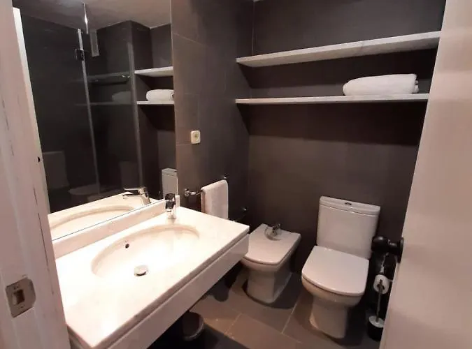 Daire Dunaski - Views From Rooms, 3 Bd - 2 Wc, 50m From Slopes, Fireplace, Massive Windows And Sunlight! *